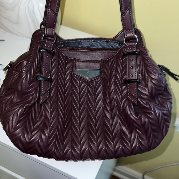 Just not my style and I never used it - Picture 1 of 7